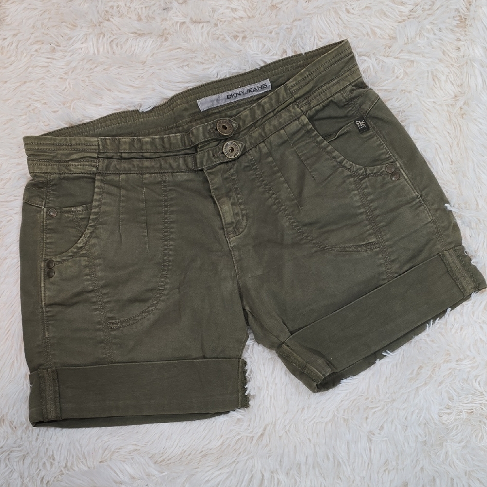 DKNY Olive Women's Cargo Shorts Size 8